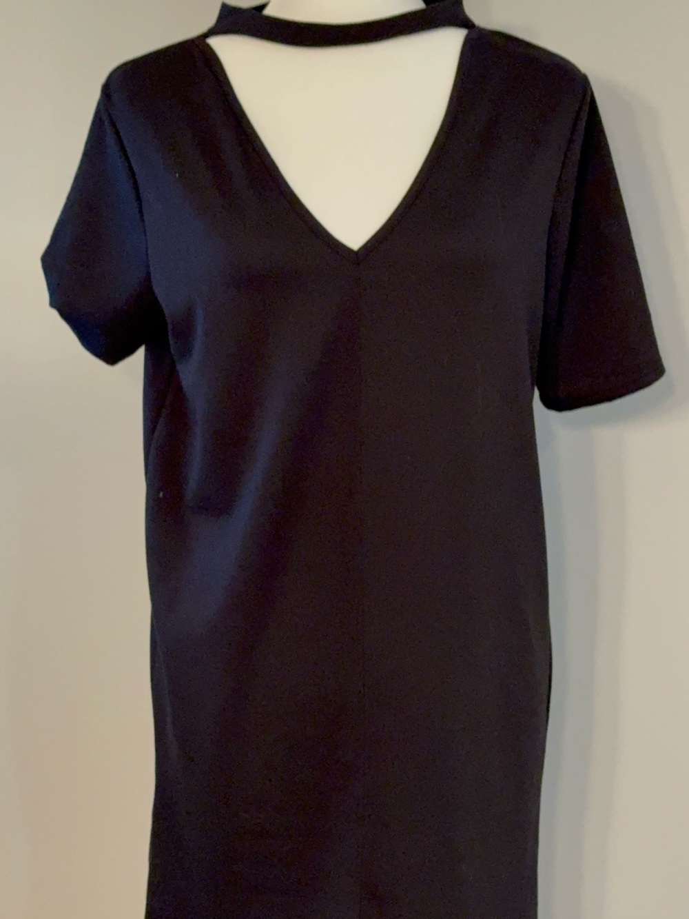 See You Monday Black V-Neck Short Sleeve Dress with Choker